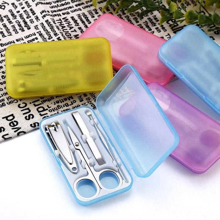 Manicure set